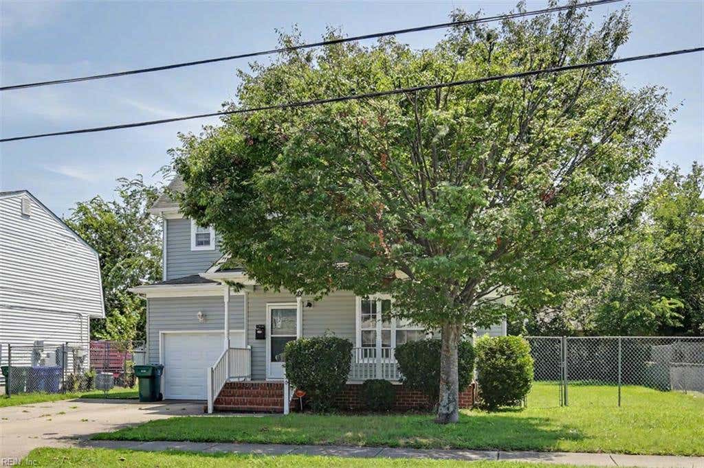 Photo of 720 27th Street, Newport News, VA 23607 (MLS # 10648964)