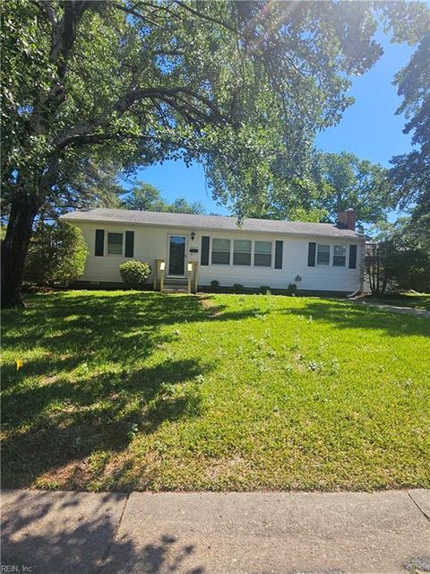 Photo of 4524 Delco Road, Virginia Beach, VA 23455 (MLS # 10633999)