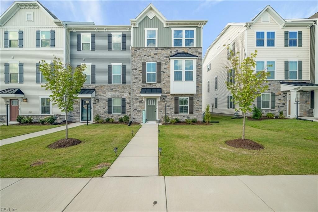 Photo of 133 Cedar Crest Drive, Smithfield, VA 23430 (MLS # 10619340)