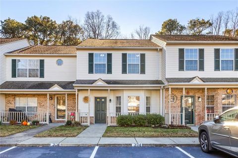 Photo of 304 Crescent Court, Yorktown, VA 23693 (MLS # 10612850)