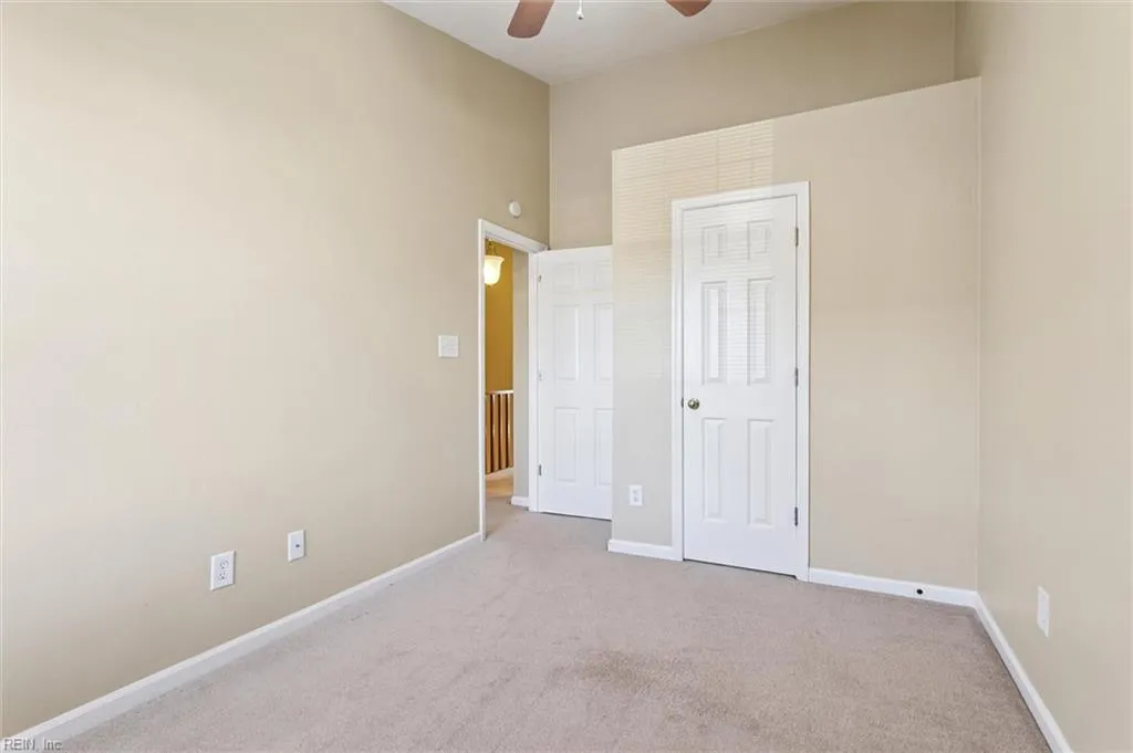 Yorktown, Virginia 23693, United States, 3 Bedrooms Bedrooms, ,3 BathroomsBathrooms,Residential,Active,253252