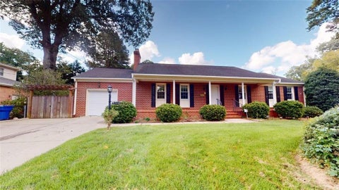 Photo of 228 Falcon Drive, Newport News, VA 23606 (MLS # 10652638)