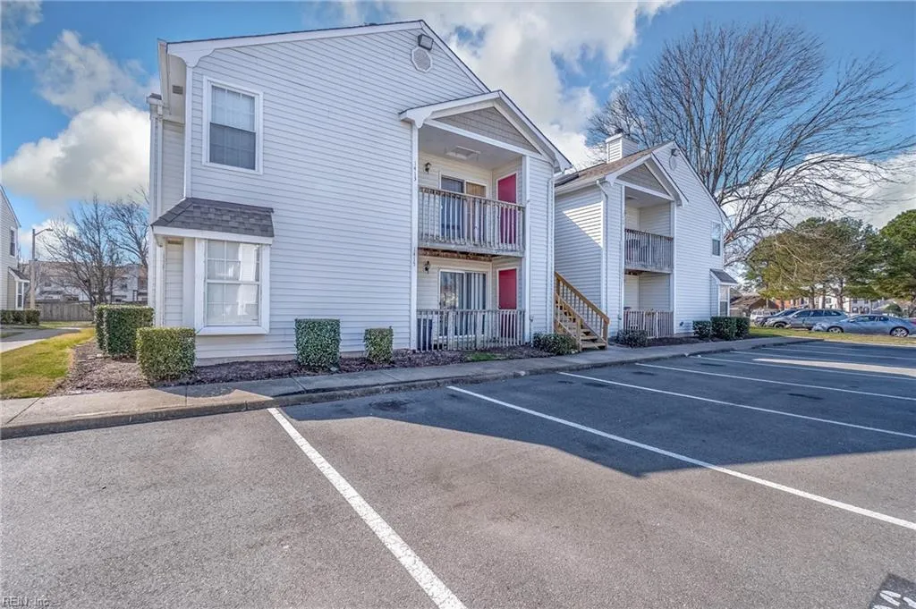 Virginia Beach, Virginia 23464, United States, 2 Bedrooms Bedrooms, ,2 BathroomsBathrooms,Residential,Active,81932