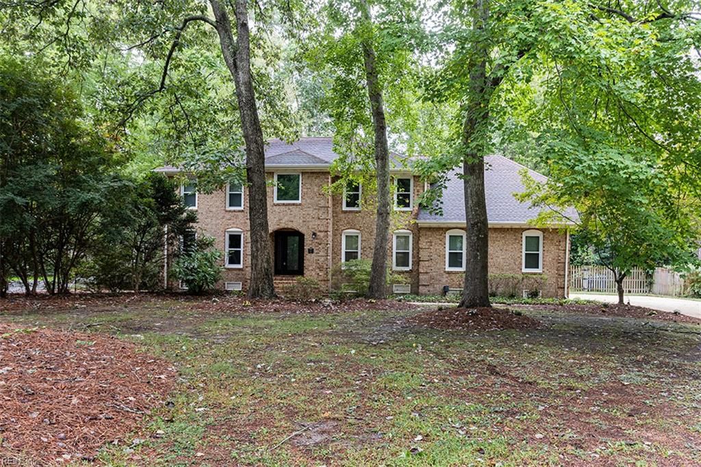Photo of 913 Upper Hastings Way, Virginia Beach, VA 23452 (MLS # 10605945)