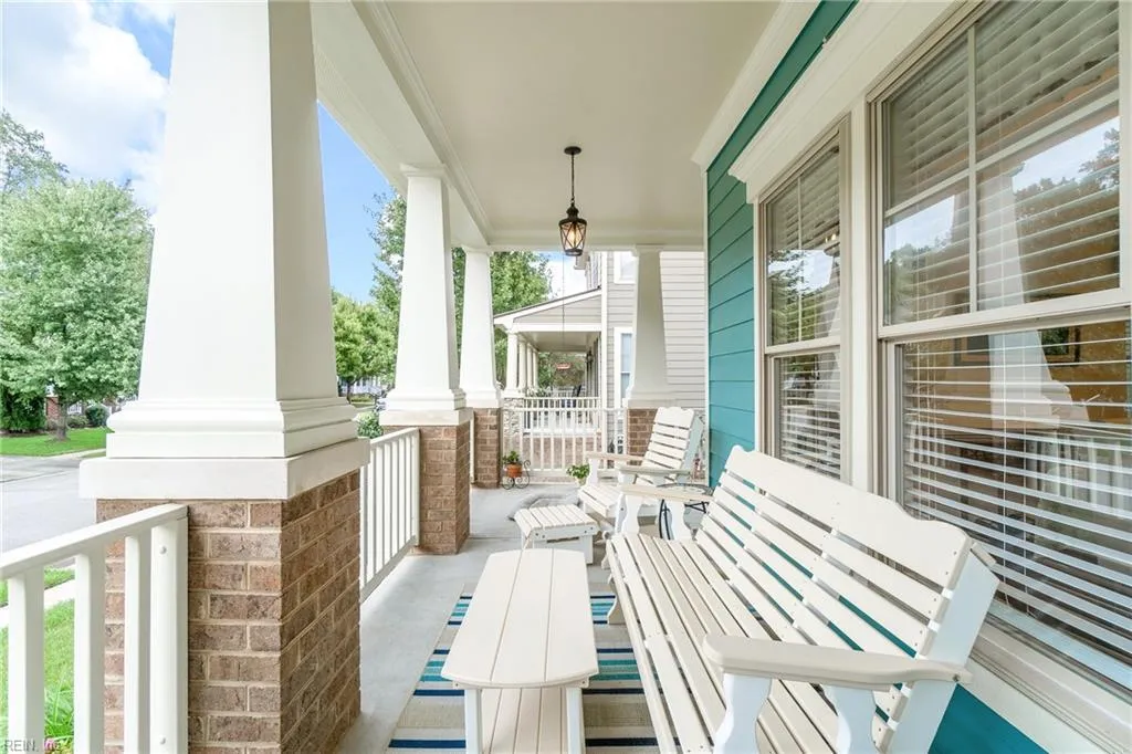 Chesapeake, Virginia 23320, United States, 4 Bedrooms Bedrooms, ,3 BathroomsBathrooms,Residential,Active,18698