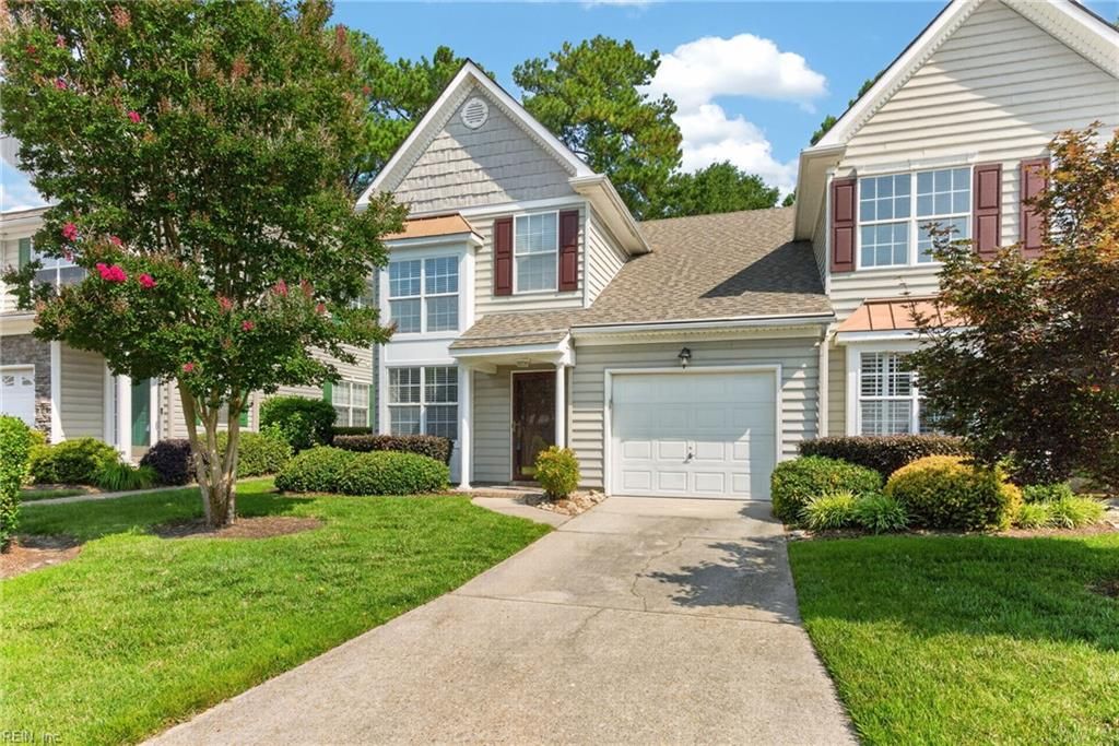 Photo of 504 Sawgrass Lane, Portsmouth, VA 23703 (MLS # 10642803)