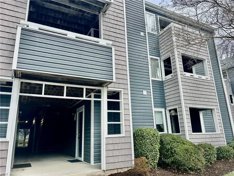 320 Nantucket Place, Newport News, VA 23606 - #: 10572357