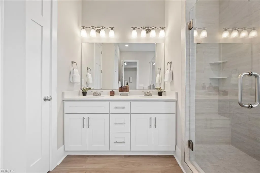 Smithfield, Virginia 23430, United States, 4 Bedrooms Bedrooms, ,3 BathroomsBathrooms,Residential,Pending,29997