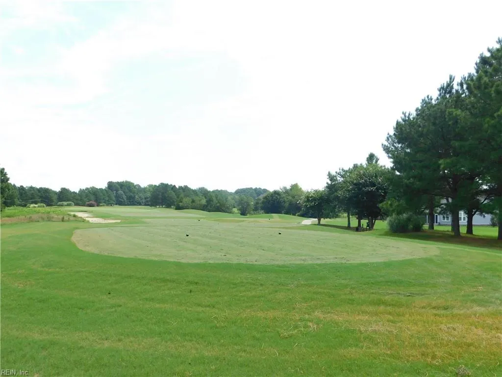 Smithfield, Virginia 23430, United States, 4 Bedrooms Bedrooms, ,3 BathroomsBathrooms,Residential,Pending,29997