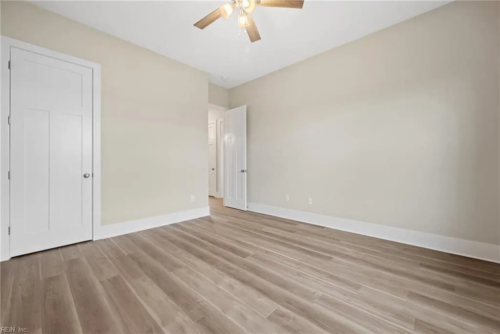 Smithfield, Virginia 23430, United States, 4 Bedrooms Bedrooms, ,3 BathroomsBathrooms,Residential,Pending,29997