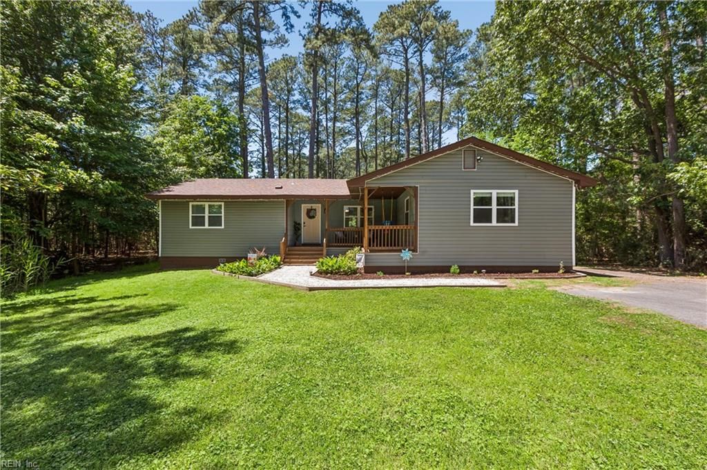 Photo of 3 Grundland Drive, Hampton, VA 23664 (MLS # 10634927)