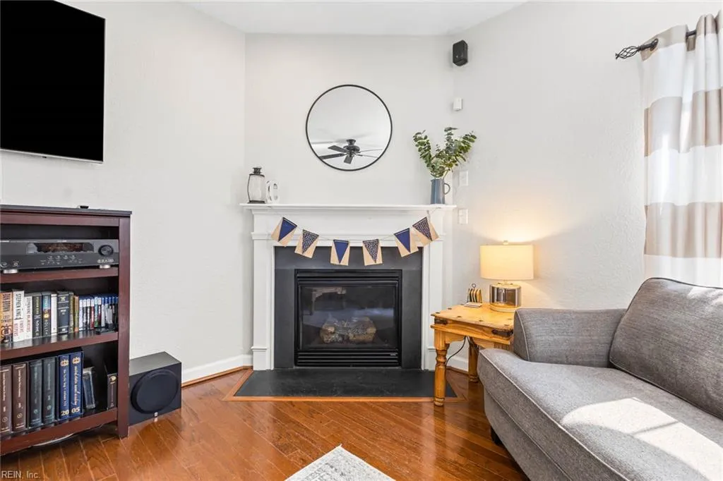 Virginia Beach, Virginia 23456, United States, 4 Bedrooms Bedrooms, ,3 BathroomsBathrooms,Residential,Active,145400