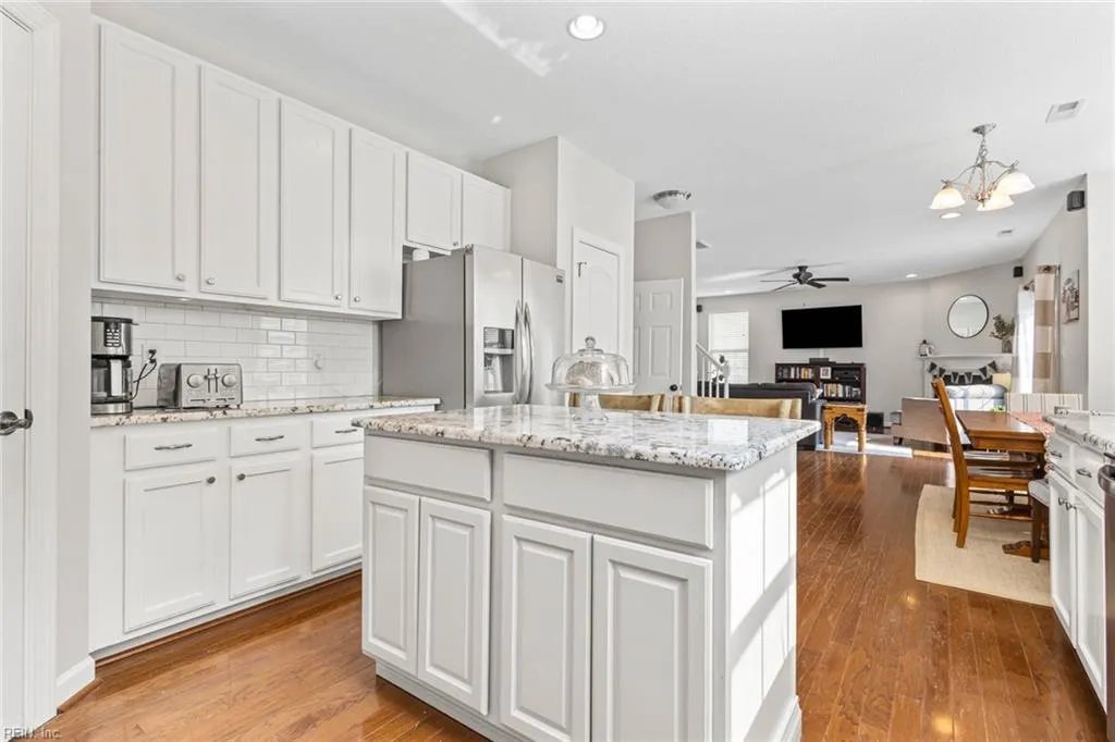 Virginia Beach, Virginia 23456, United States, 4 Bedrooms Bedrooms, ,3 BathroomsBathrooms,Residential,Active,145400