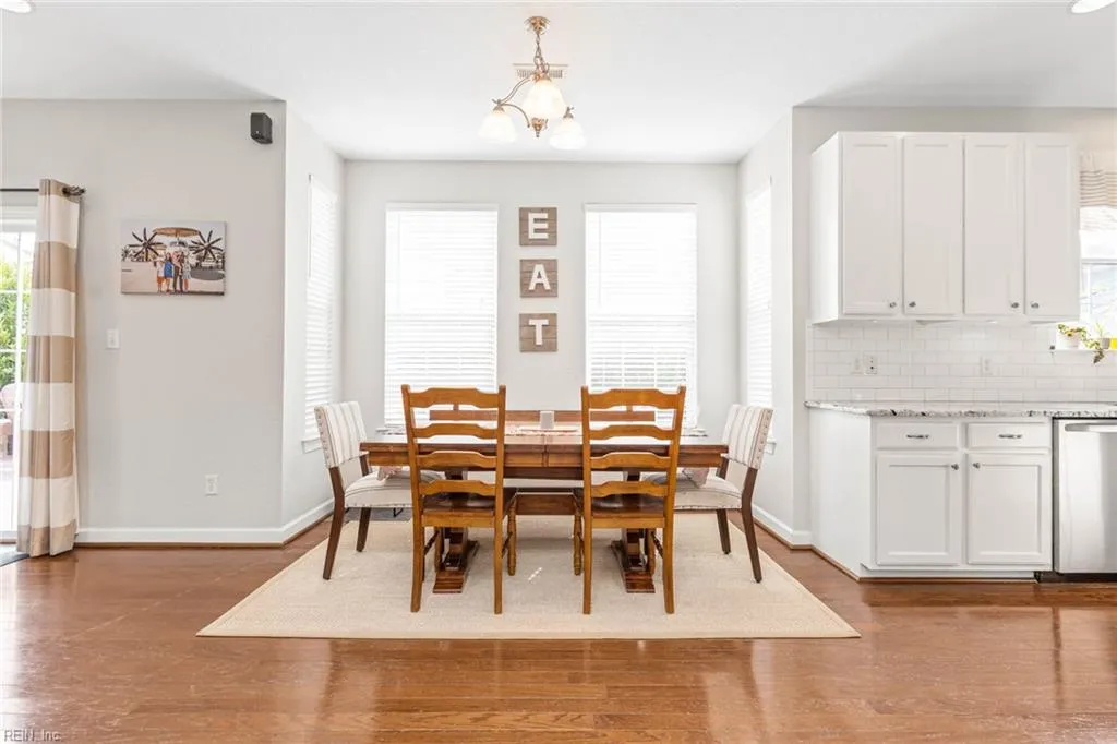 Virginia Beach, Virginia 23456, United States, 4 Bedrooms Bedrooms, ,3 BathroomsBathrooms,Residential,Active,145400