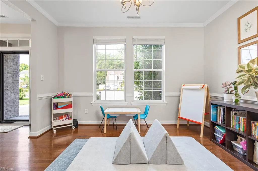 Virginia Beach, Virginia 23456, United States, 4 Bedrooms Bedrooms, ,3 BathroomsBathrooms,Residential,Active,145400