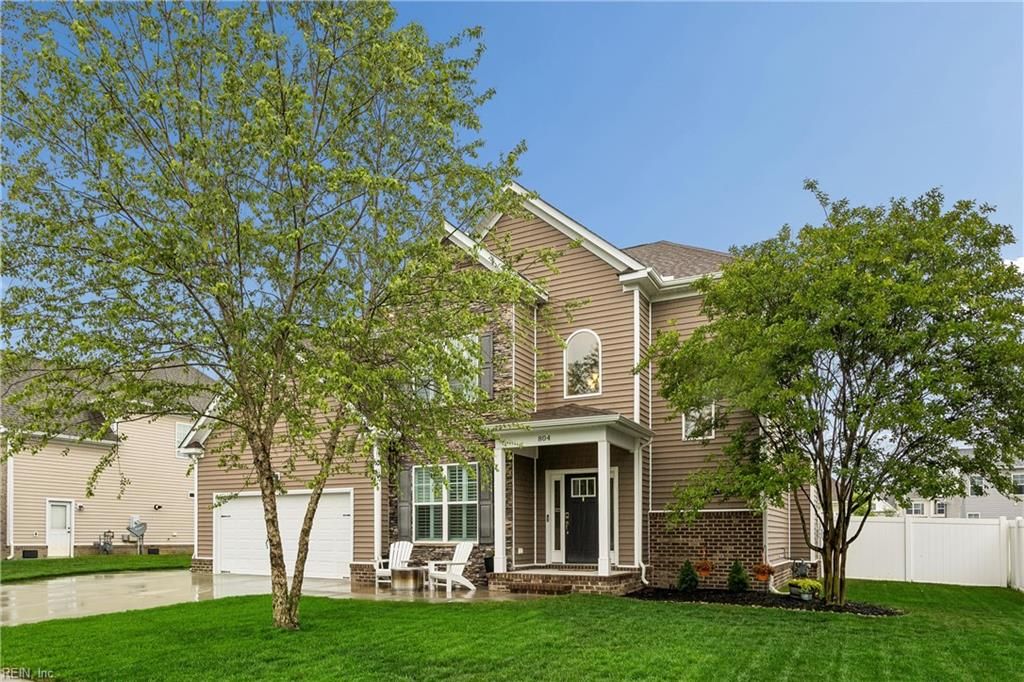 Photo of 804 Evelyn Way, Chesapeake, VA 23322 (MLS # 10633871)