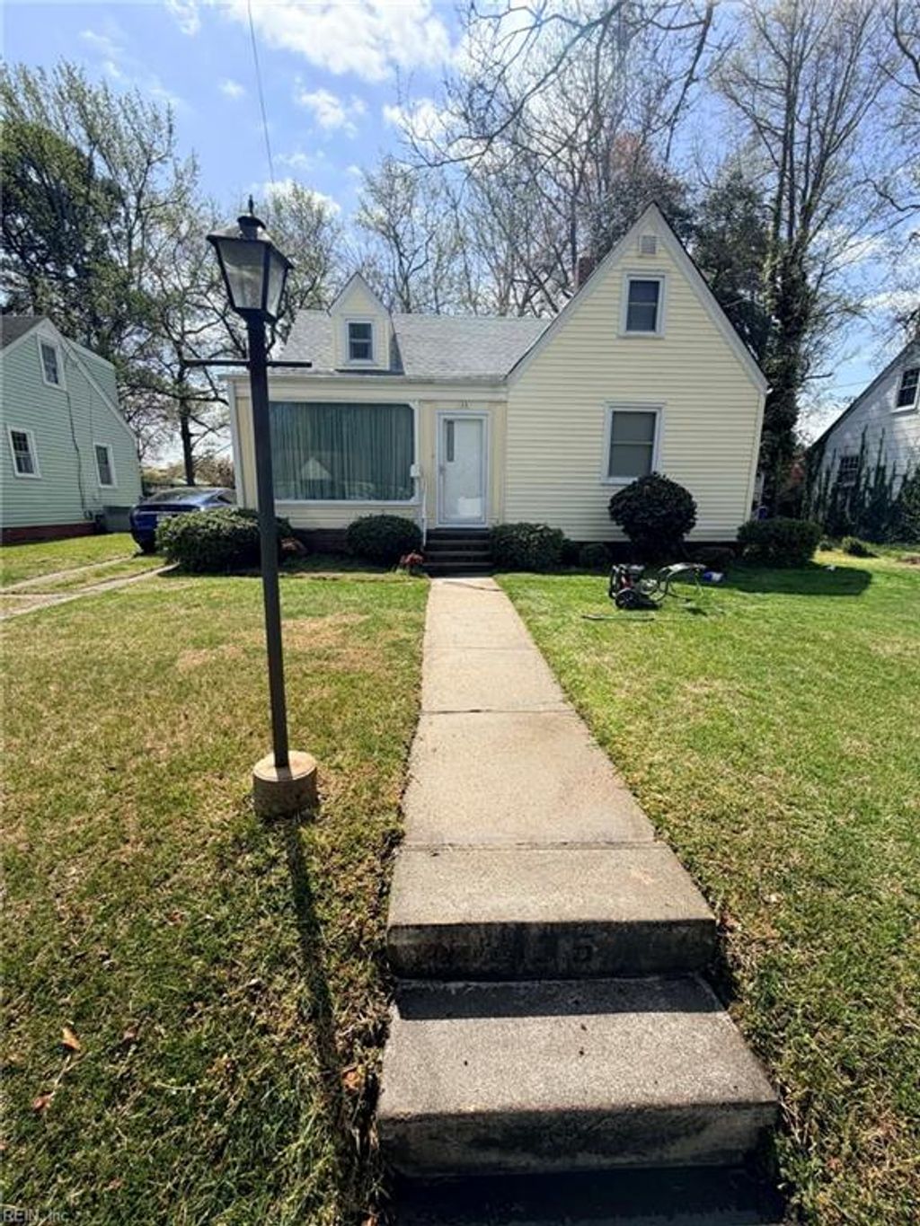 Photo of 135 Howe Street, Norfolk, VA 23503 (MLS # 10628147)