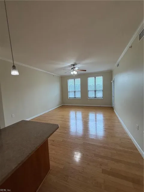 MLS: 10574194