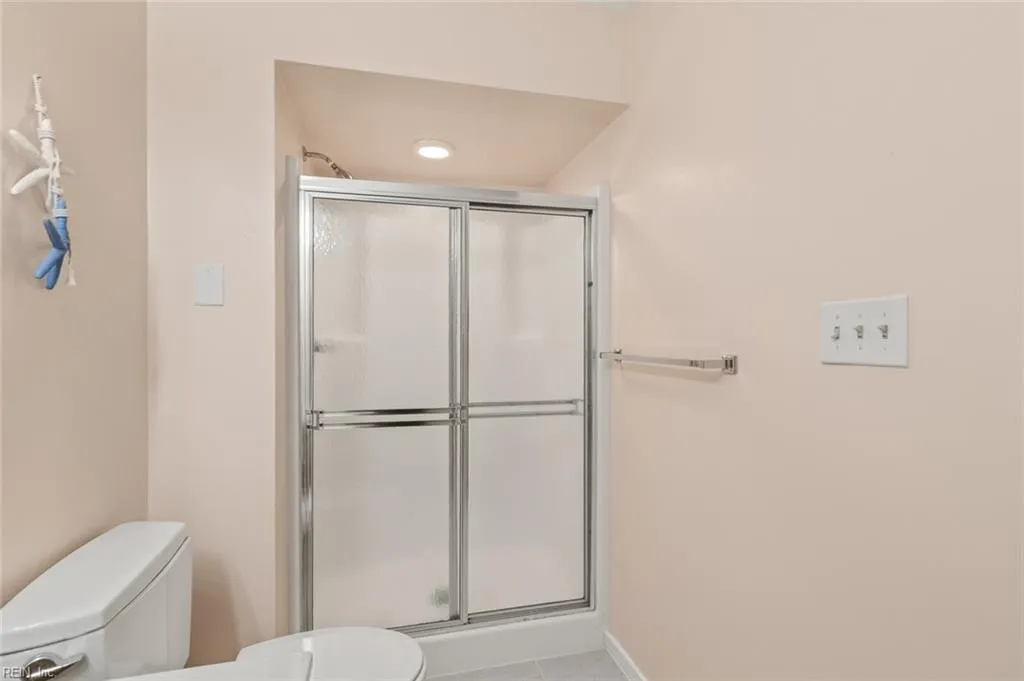 Hampton, Virginia 23669, United States, 3 Bedrooms Bedrooms, ,2 BathroomsBathrooms,Residential,Active,231022