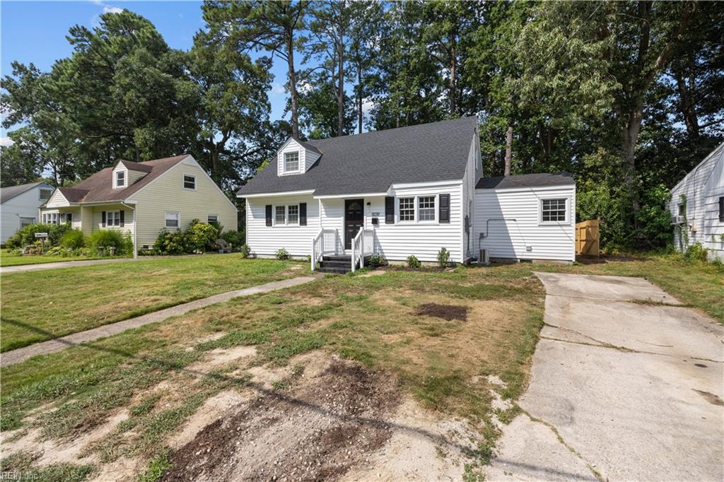 Photo of 8239 Redwood Circle, Norfolk, VA 23518 (MLS # 10649474)