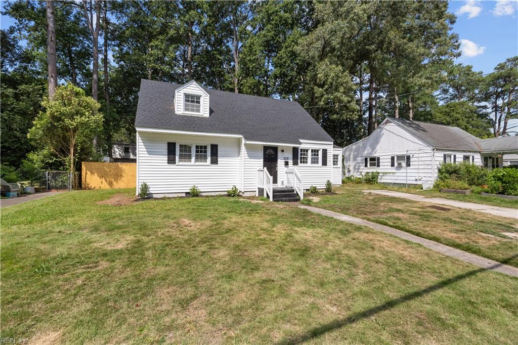 Photo of 8239 Redwood Circle, Norfolk, VA 23518 (MLS # 10649474)