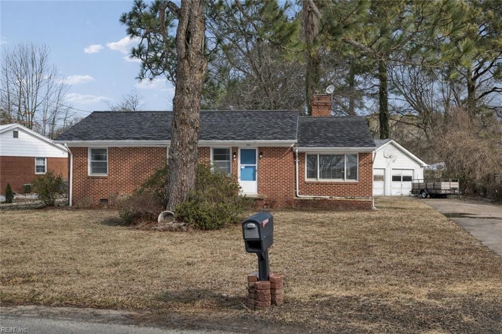 Photo of 206 Shamrock Avenue, Yorktown, VA 23693 (MLS # 10622764)