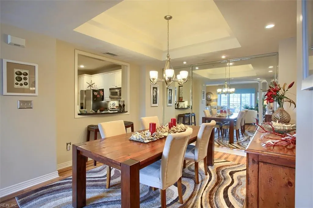 Virginia Beach, Virginia 23451, United States, 3 Bedrooms Bedrooms, ,2 BathroomsBathrooms,Residential,Pending,78686