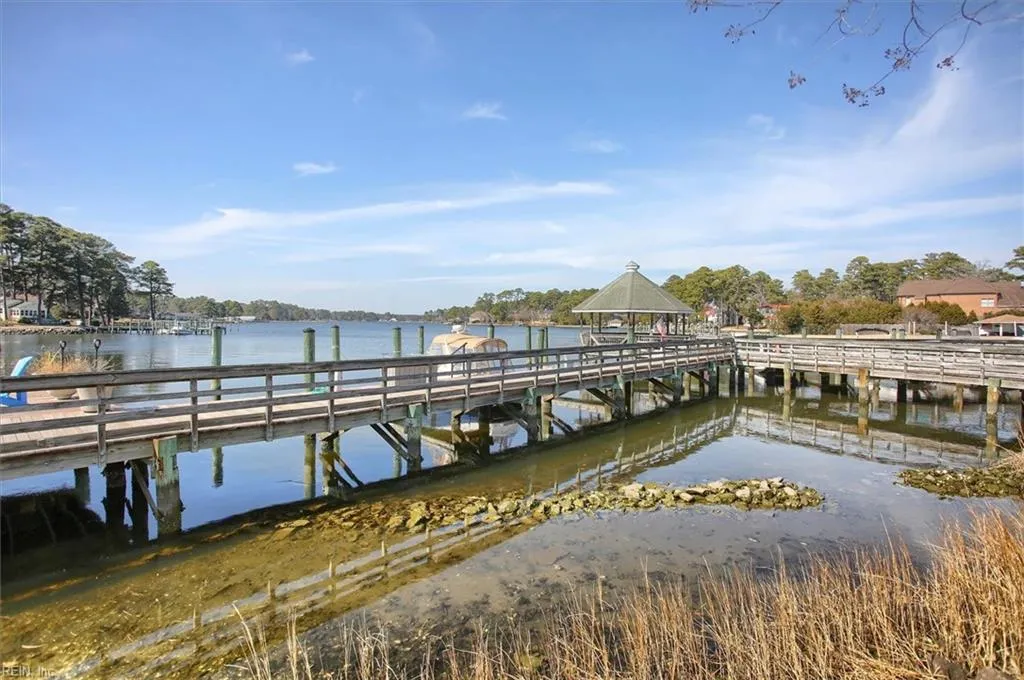 Virginia Beach, Virginia 23451, United States, 3 Bedrooms Bedrooms, ,2 BathroomsBathrooms,Residential,Pending,78686