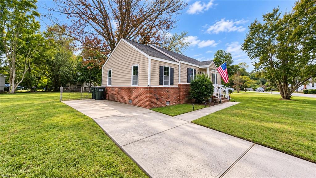 Photo of 127 Banneker Drive Drive, Williamsburg, VA 23185 (MLS # 10656418)