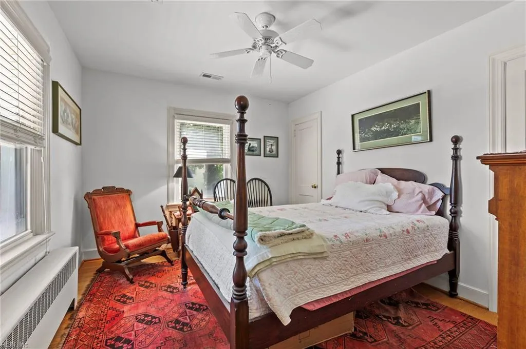 Hampton, Virginia 23666, United States, 3 Bedrooms Bedrooms, ,3 BathroomsBathrooms,Residential,Active,158947