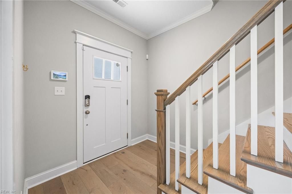 Photo of 2921 Arctic Avenue Ave, Virginia Beach, VA 23451 (MLS # 10625295)