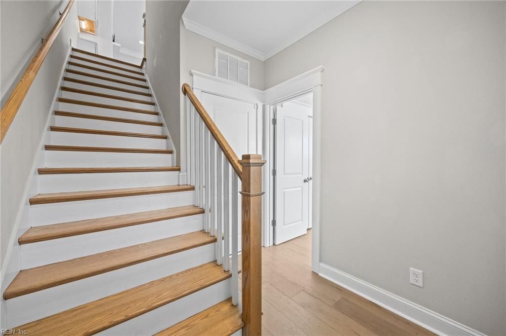 Photo of 2921 Arctic Avenue Ave, Virginia Beach, VA 23451 (MLS # 10625295)