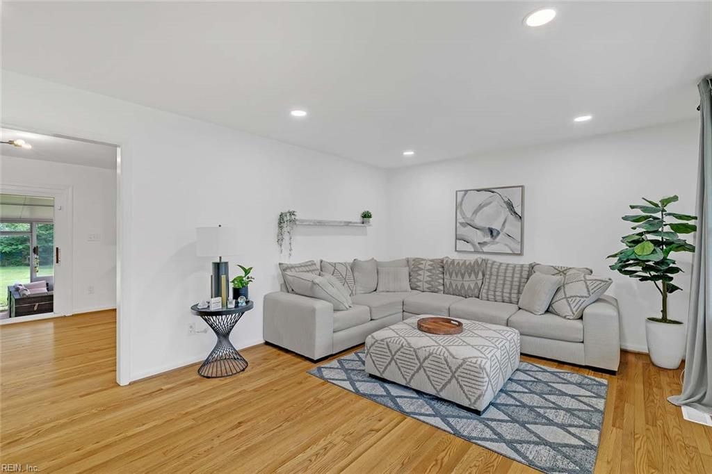 Photo of 23 Sandra Drive, Newport News, VA 23608 (MLS # 10623103)