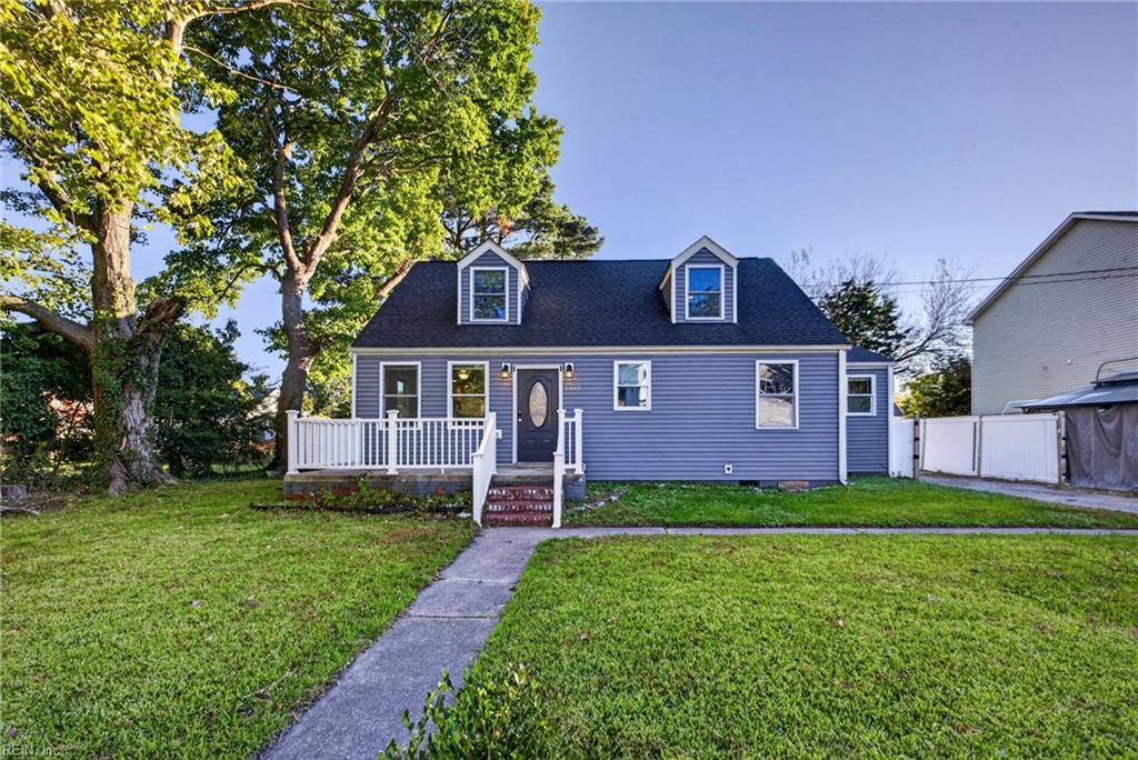 Photo of 2409 Barclay Avenue, Portsmouth, VA 23702 (MLS # 10659158)