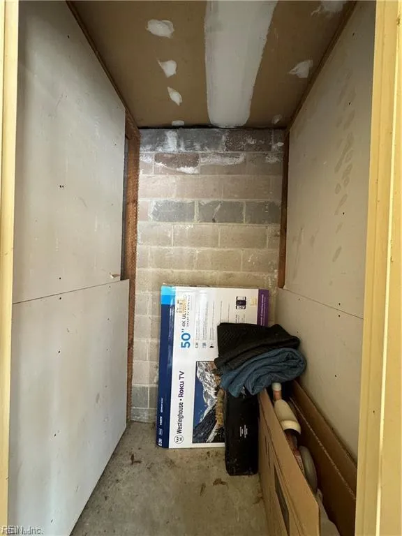 Newport News, Virginia 23608, United States, 2 Bedrooms Bedrooms, ,2 BathroomsBathrooms,Residential,Active,101254