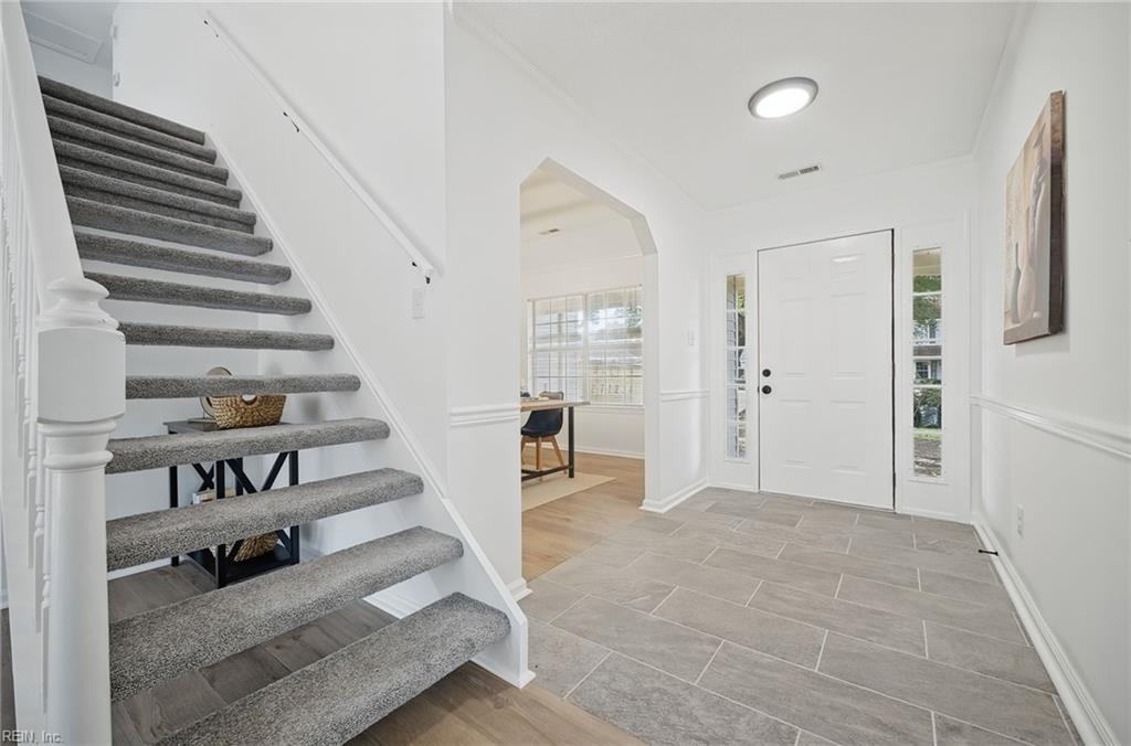 Photo of 704 Woodcott Drive, Chesapeake, VA 23322 (MLS # 10654136)