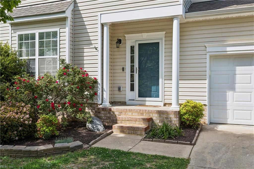 Photo of 620 Queensbury Lane, Williamsburg, VA 23185 (MLS # 10630295)