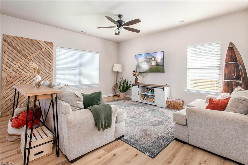 Photo of 1232 Maltby Avenue, Norfolk, VA 23504 (MLS # 10624075)