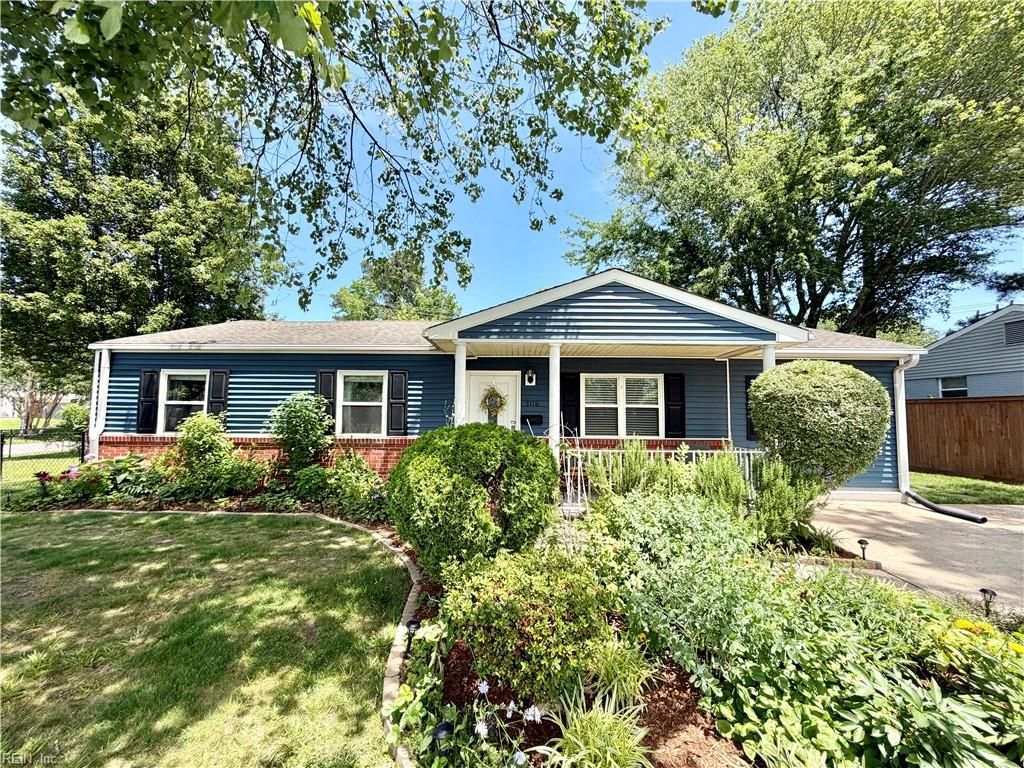 Photo of 3116 Bow Creek Boulevard, Virginia Beach, VA 23452 (MLS # 10638153)