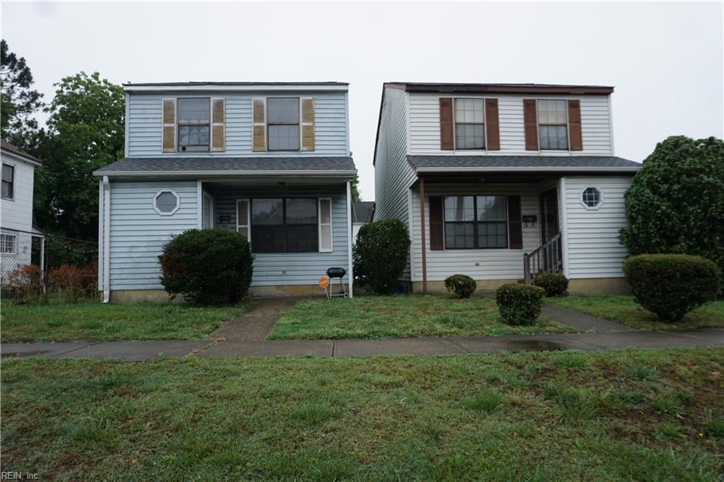 Photo of 2013 Marshall Avenue, Newport News, VA 23607 (MLS # 10637295)
