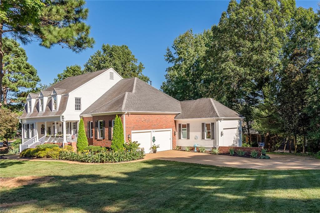 183 Waterton
