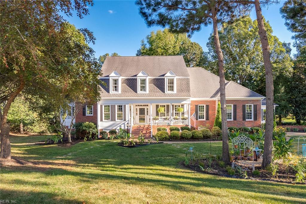 183 Waterton
