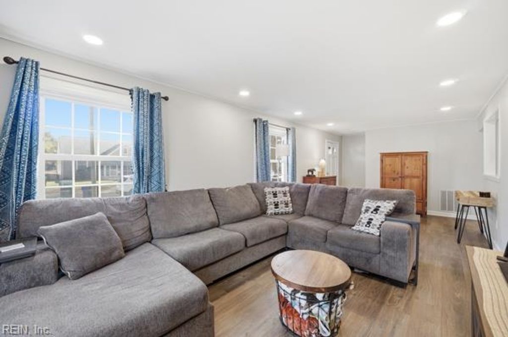 Photo of 8113 Colin Drive, Norfolk, VA 23518 (MLS # 10625154)