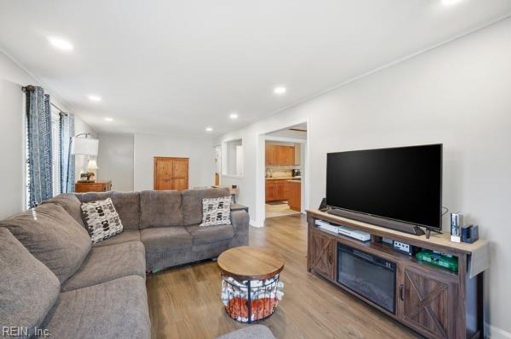 Photo of 8113 Colin Drive, Norfolk, VA 23518 (MLS # 10625154)