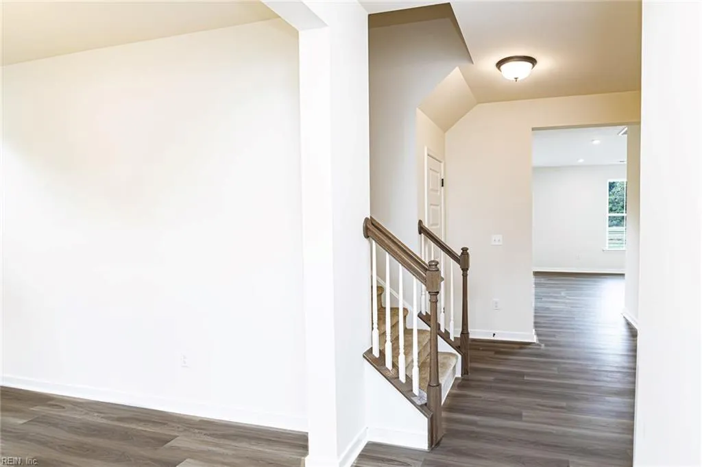 Suffolk, Virginia 23435, United States, 4 Bedrooms Bedrooms, ,3 BathroomsBathrooms,Residential,Active,171230