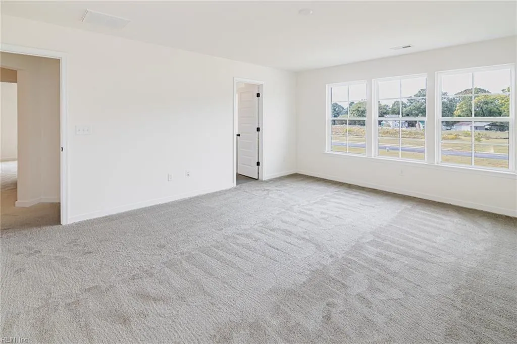 Suffolk, Virginia 23435, United States, 4 Bedrooms Bedrooms, ,3 BathroomsBathrooms,Residential,Active,171230