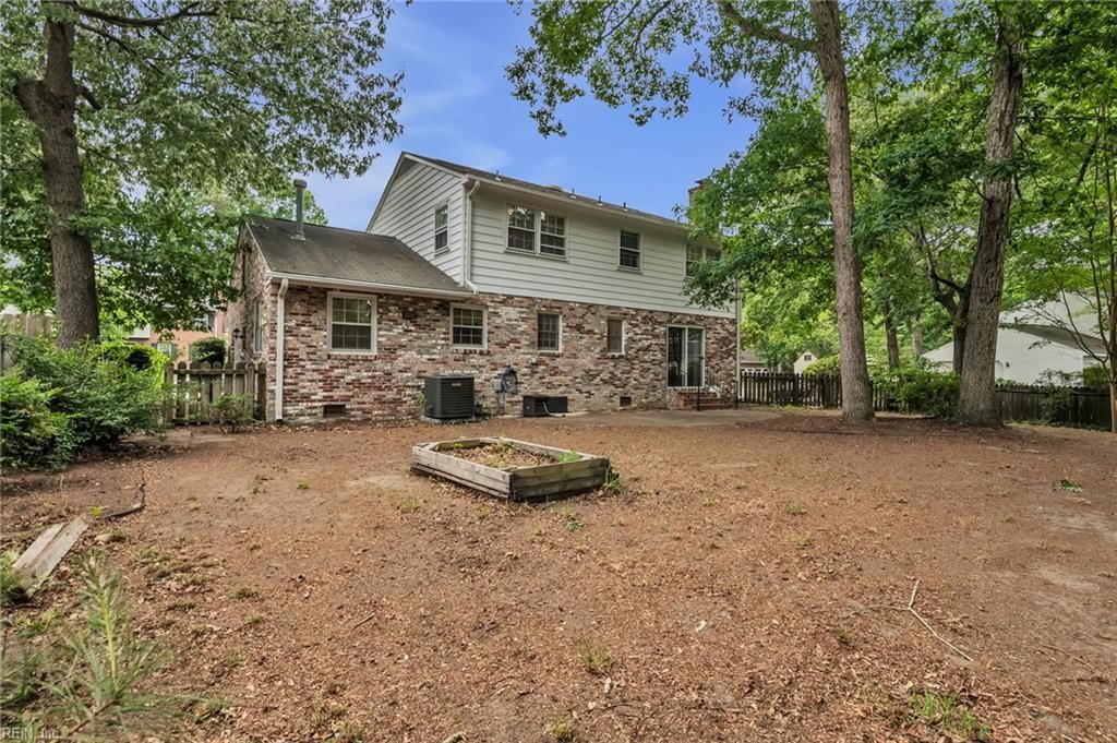 Photo of 729 Jouett Drive, Newport News, VA 23608 (MLS # 10633011)