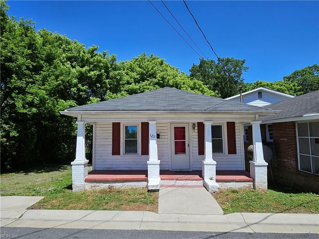 Photo of 120 S 10th Street, Suffolk, VA 23434 (MLS # 10631925)