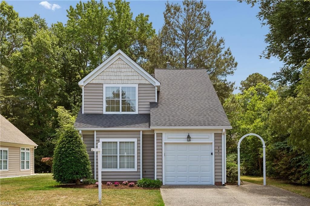 Photo of 201 Trevor Trace, Yorktown, VA 23692 (MLS # 10635782)