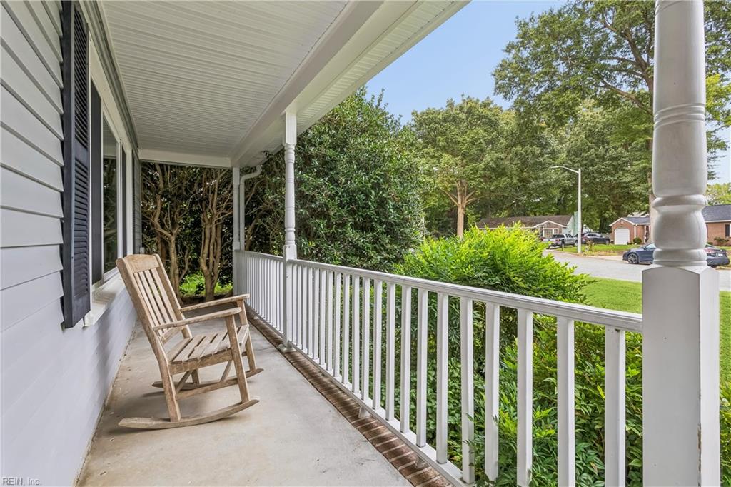 Photo of 109 Deep Water Cove, Newport News, VA 23606 (MLS # 10657646)